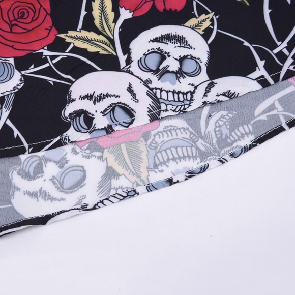 Sleeveless Halter Skull Dress in Red - Picture 6 of 8